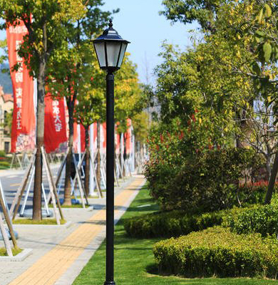 共和庭院灯