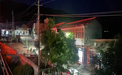 共和太阳能路灯防雷接地做法详解