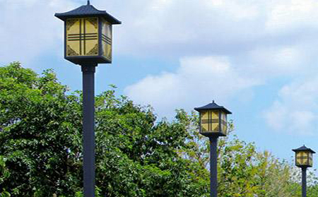 太阳能共和庭院灯怎么选亮度与续航更耐用 太阳能共和庭院灯怎么选亮度与续航更耐用